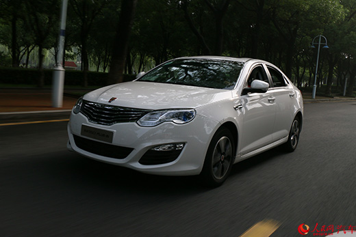 试驾2015款荣威550 PLUG-IN