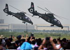 9月9日，国产武装直升机在开幕式上展演。