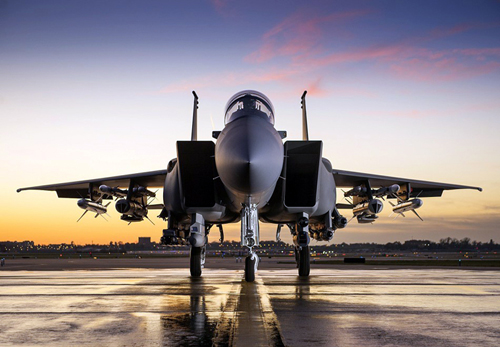 美国波音公司目前推出了针对上世纪70年代末期面世的F-15系列战机进行改进的方案。