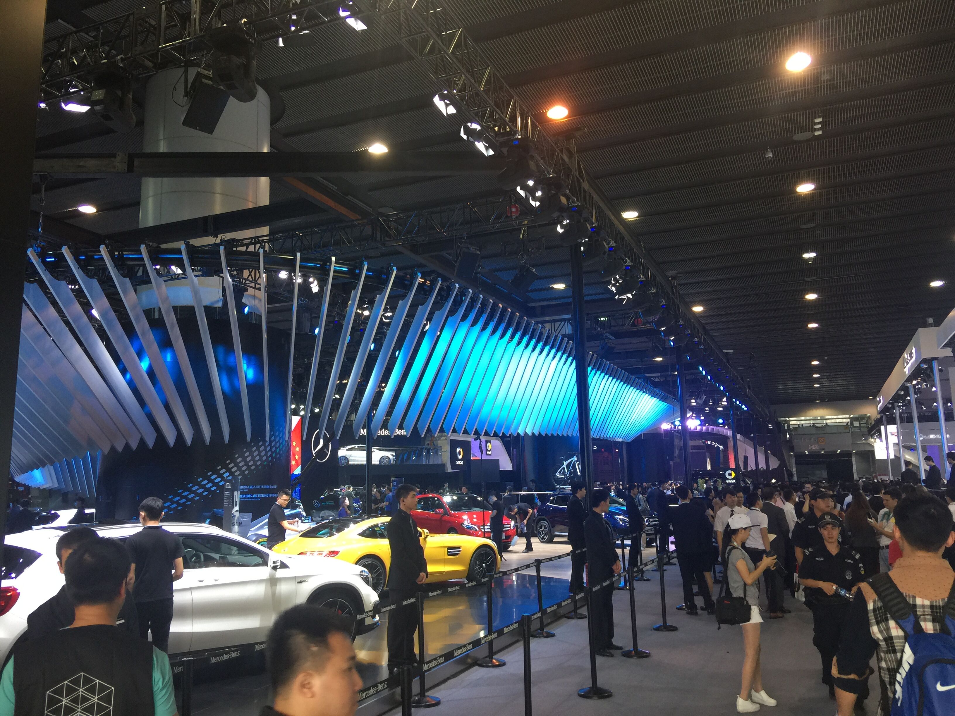 新能源汽车占据2015广州车展半壁江山