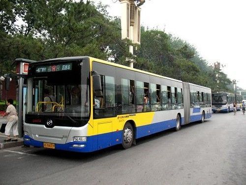 审计署：北京公交车“改绿”逾九成未完成