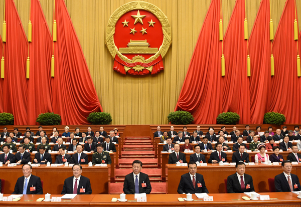 第十二届全国人民代表大会第四次会议5日上午在人民大会堂开幕。国务院总理李克强向大会作政府工作报告时指出，奋斗才能赢得未来。让我们更加紧密地团结在以习近平同志为总书记的党中央周围，凝心聚力，奋发进取，努力完成今年经济社会发展目标任务，确保全面建成小康社会决胜阶段良好开局，为建成富强民主文明和谐的社会主义现代化国家、实现中华民族伟大复兴的中国梦作出新的贡献。