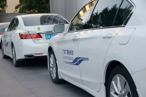 目前20辆采访用车已抵达北京，助力全国两会报道，让媒体记者能够在紧凑的日程里，更便利地出行。
