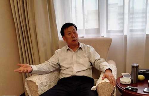 董新光 人大代表董新光建议加强微信红包管理