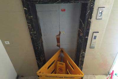 福州一小区电梯故障 物业称维修金“不能用”