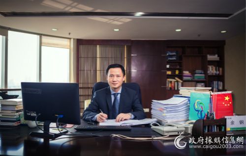 深圳巴士集团股份有限公司董事长、党委书记余钢