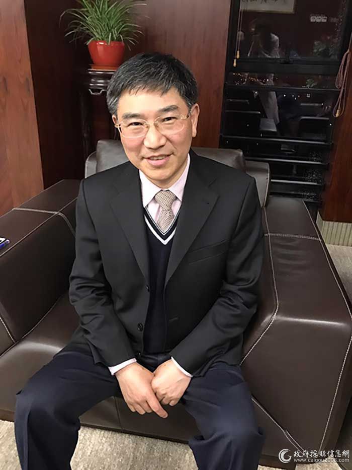 上海爱登堡电梯集团股份有限公司董事长李绥
