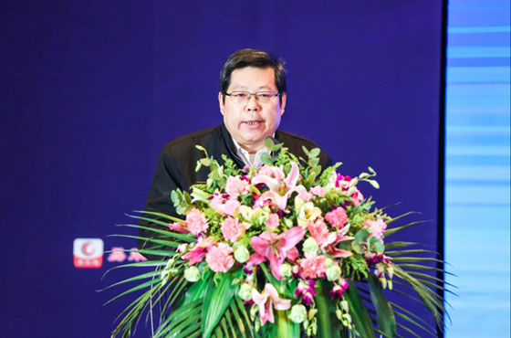 劉鵬鴻在15屆集采年會上發表新年演講