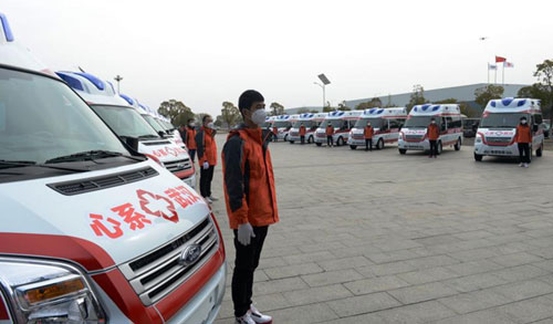 18辆福特全顺负压救护车发车奔赴武汉